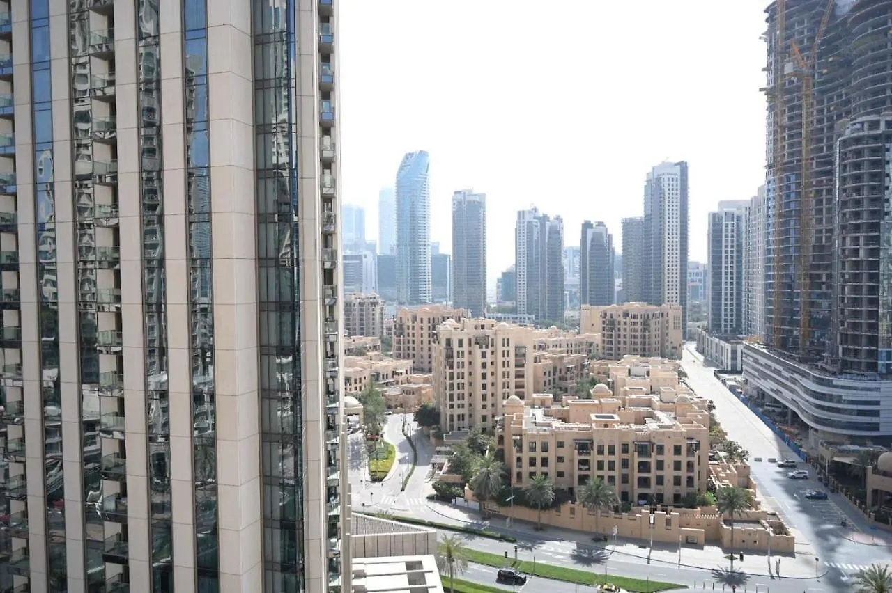 Daire Close To Dubai Mall. Elegant And Cozy Studio Birleşik Arap Emirlikleri